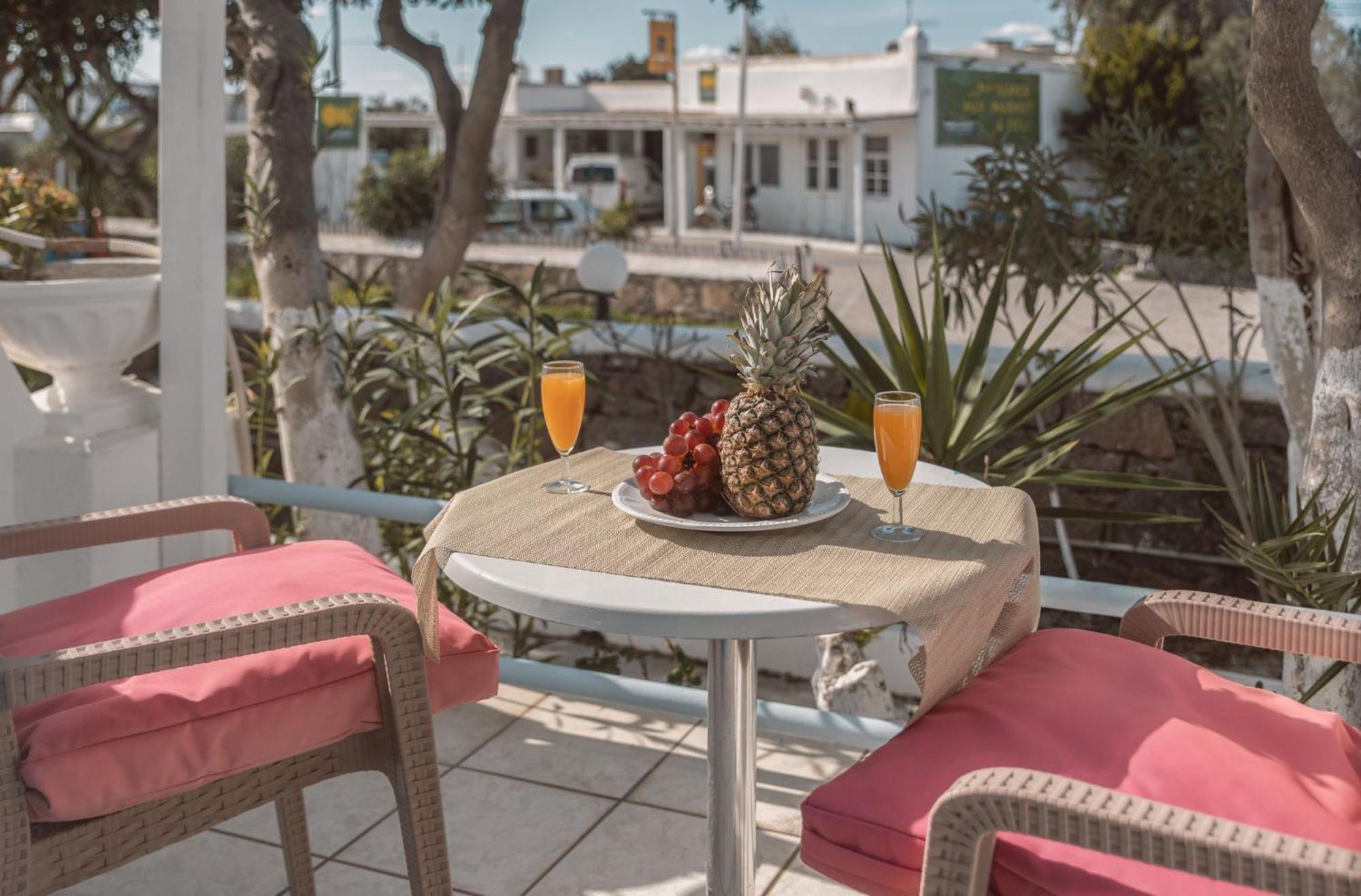 Dibellee Mykonos Studios Γλάστρος Εξωτερικό φωτογραφία